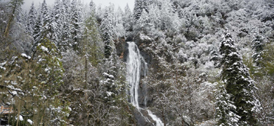 Chongchongjiao Waterfall