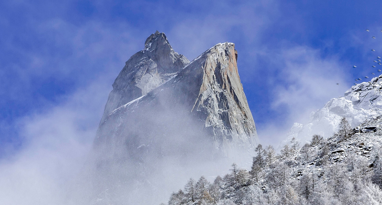 Yingzui Rock